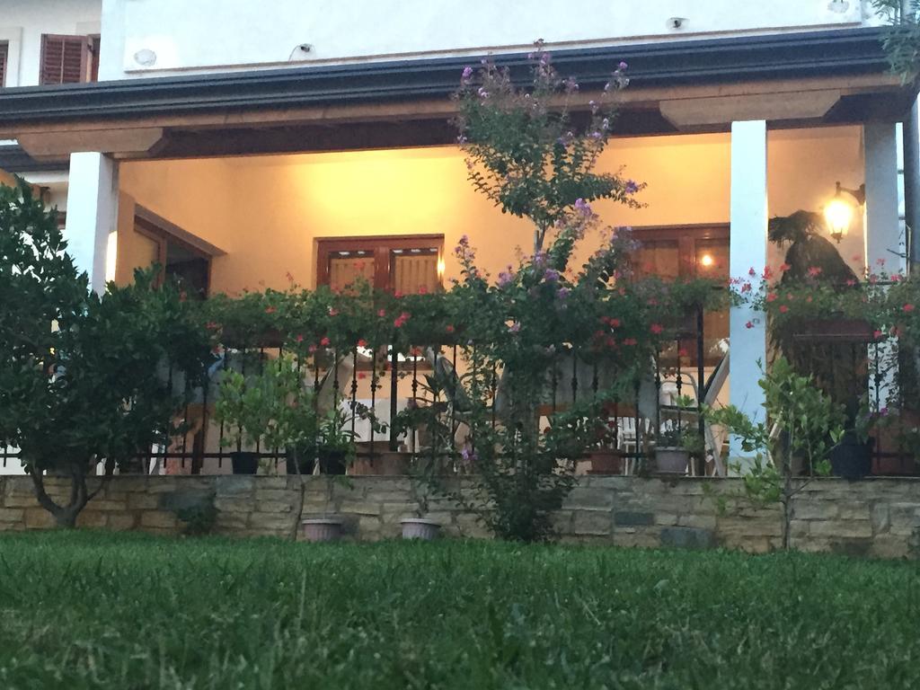 Valizza Vera Bed And Breakfast מראה חיצוני תמונה